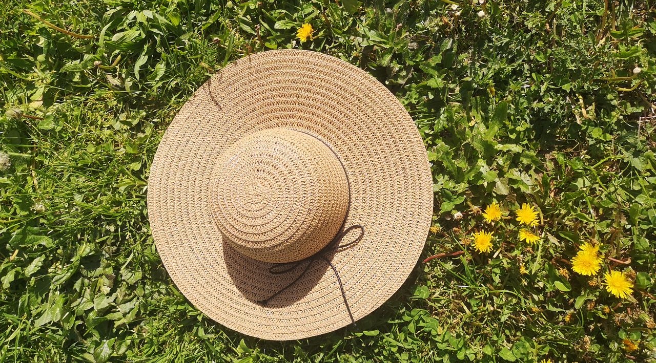 Sun hat on grass